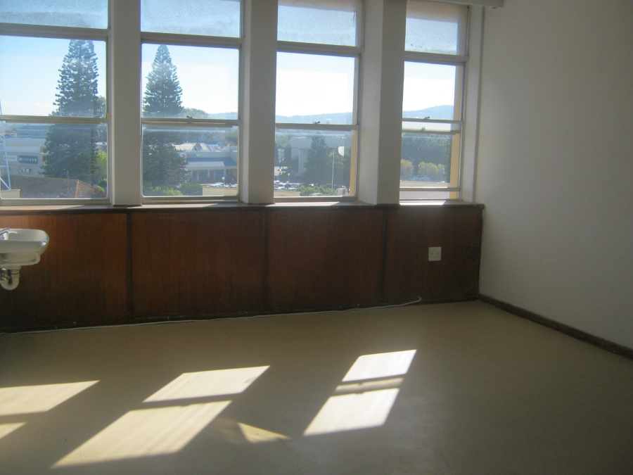 To Let 1 Bedroom Property for Rent in Strand Central Western Cape